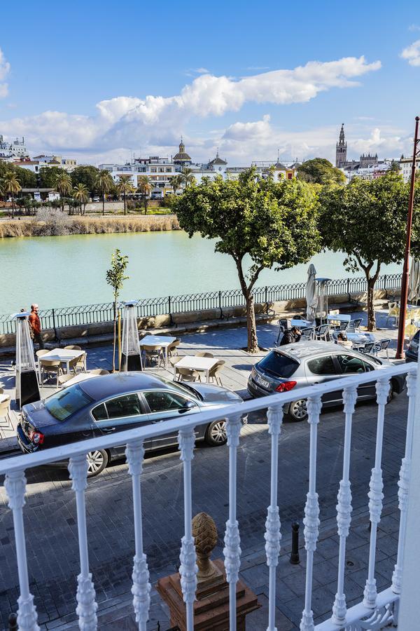 Betis 7 Luxury Boutique Apartments Seville Exterior photo