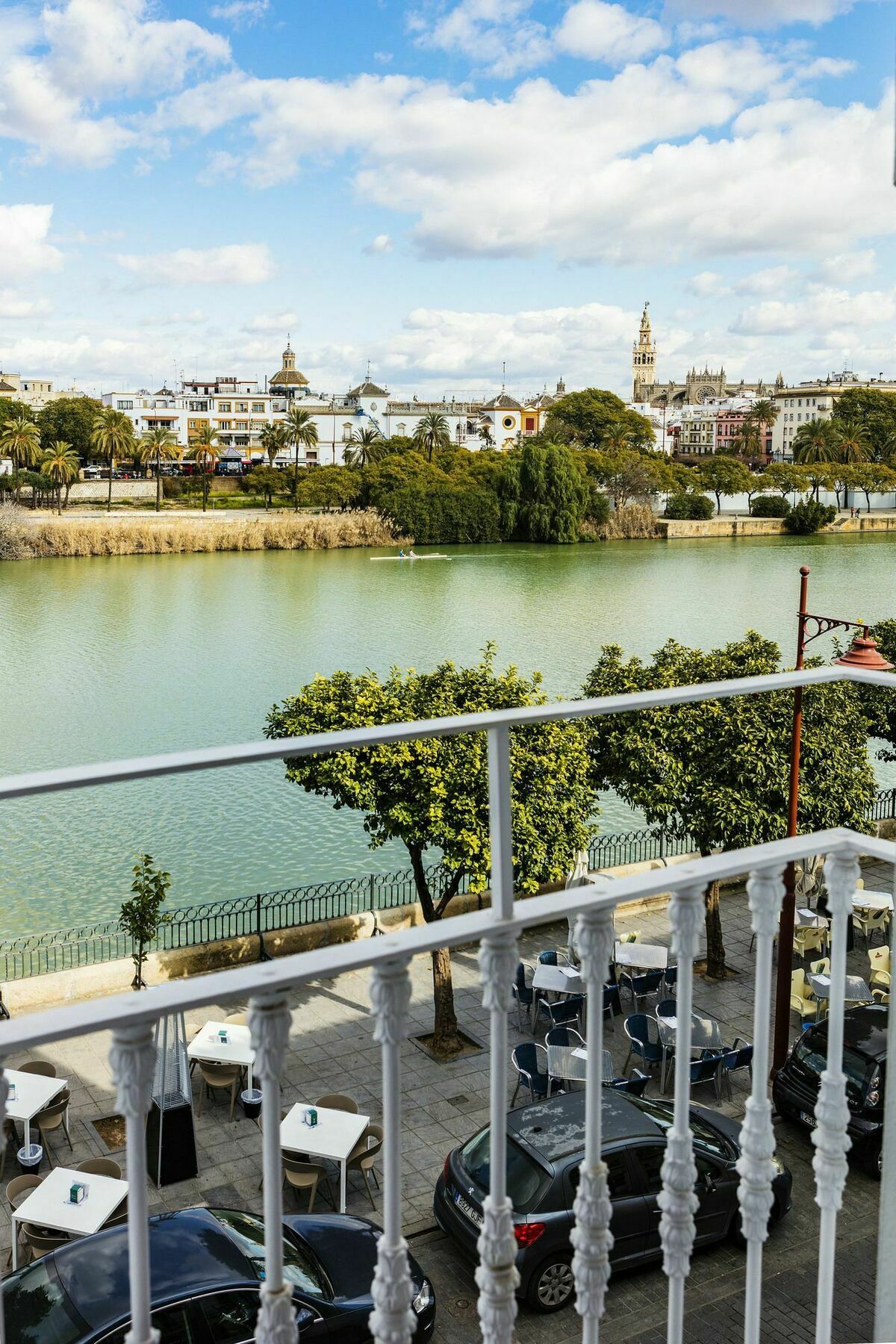 Betis 7 Luxury Boutique Apartments Seville Exterior photo